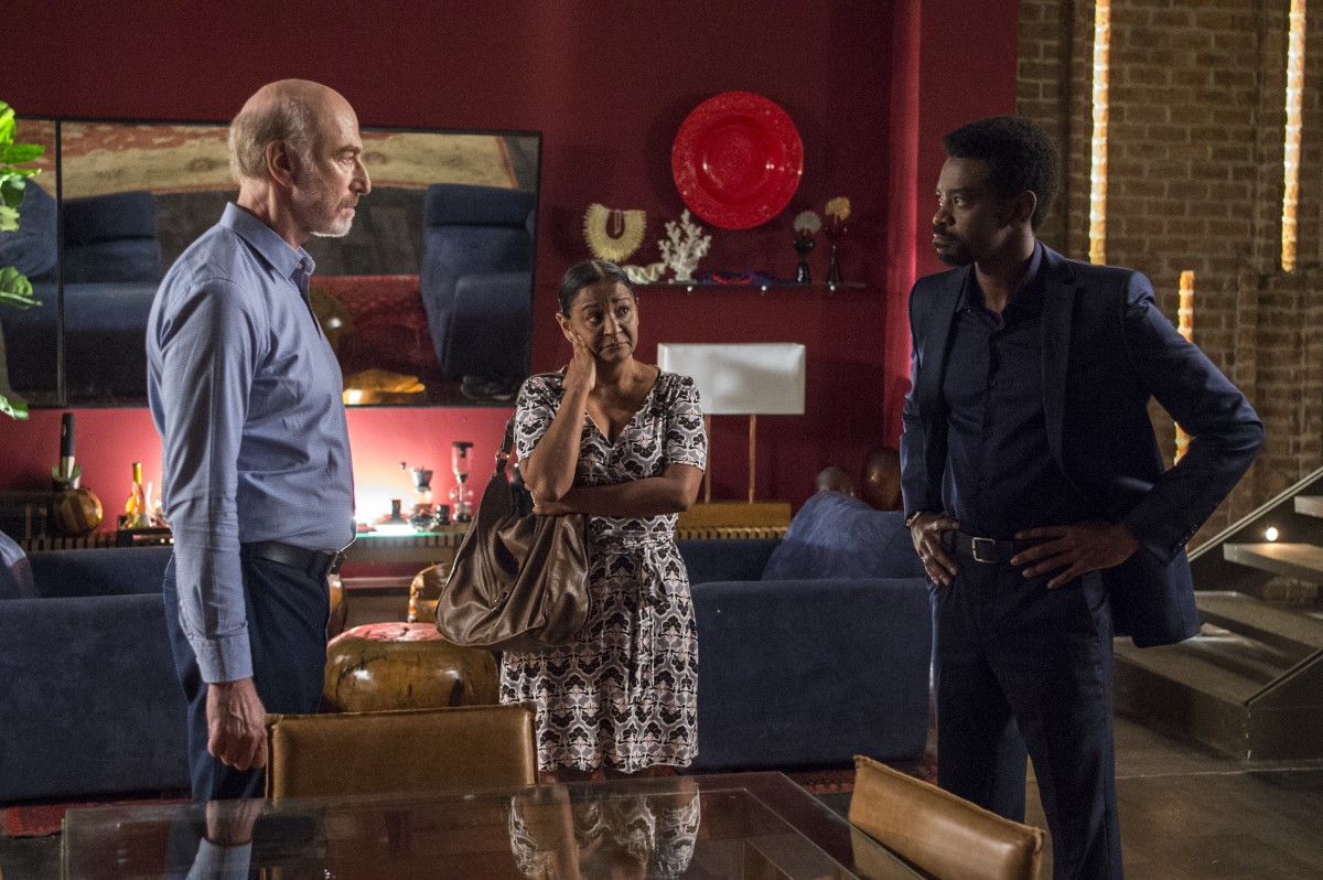 Claudia di Moura, a Zefa de Segundo Sol, com Odilon Wagner e Fabricio Boliveira