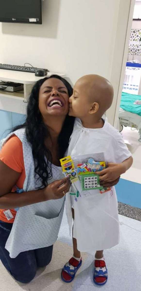 Selminha Sorriso é voluntária no Hospital Estadual da Criança
