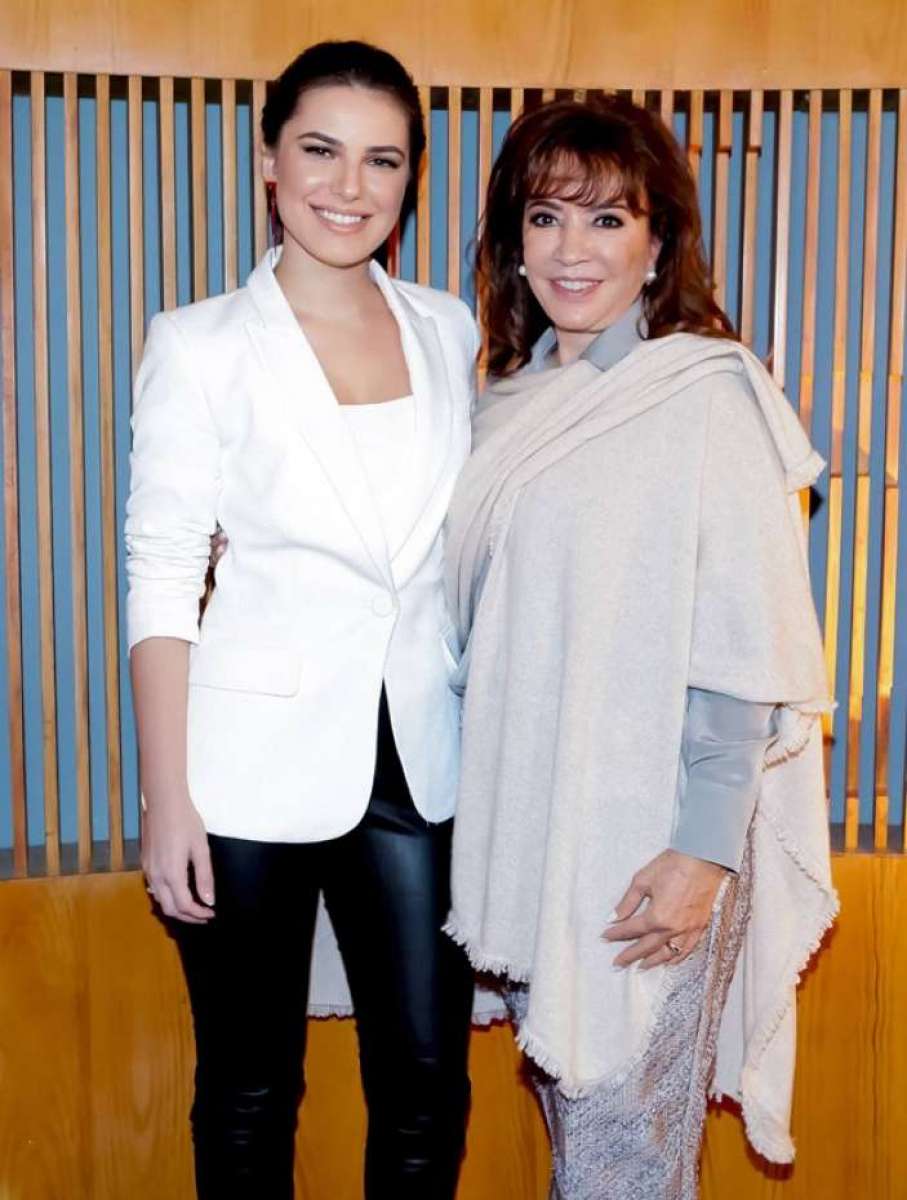 Thais Melchior e íris Abravanel - Gabriel Cardoso / SBT