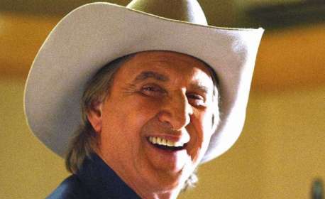 Líder dos caminhoneiros acusa Sérgio Reis de 'uso político da classe'