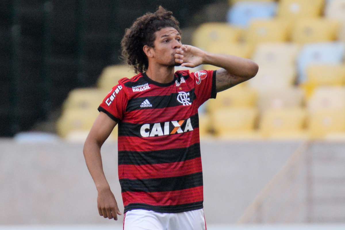 SAIU! Flamengo divulga escalação para jogo contra o Atlético-MG - Coluna do  Fla