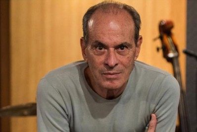 Conta de Ney Matogrosso posta nudes e fãs ficam em polvorosa. Confira!