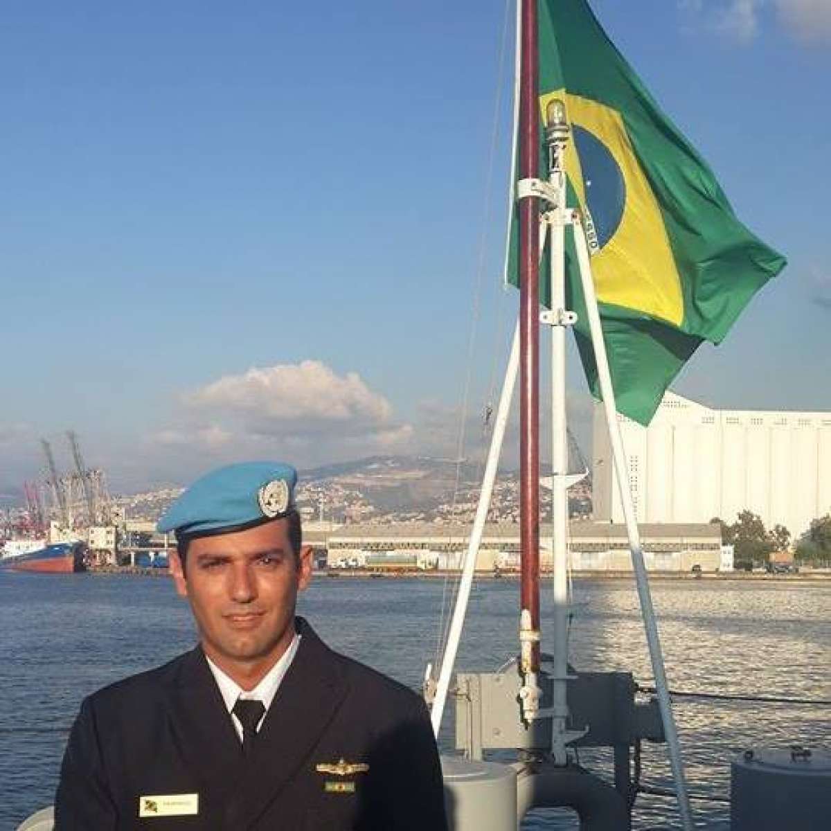 O capitão de fragata André Chamarelli negou o crime, mas está preso - Reprodução do Facebook