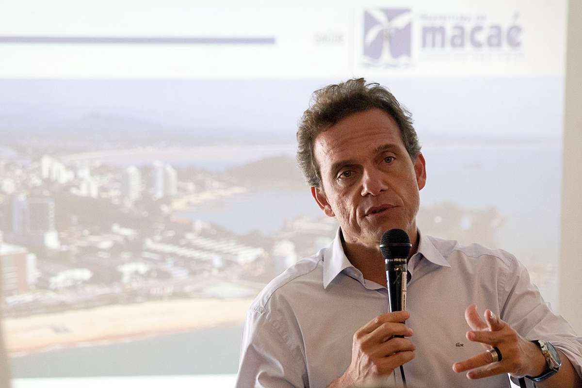 O prefeito de Maca&eacute;, Doutor Alu&iacute;zio, quer que a cidade se torne centro de refer&ecirc;ncia em tratamento oncol&oacute;gico - Divulga&ccedil;&atilde;o/Rui Porto Filho