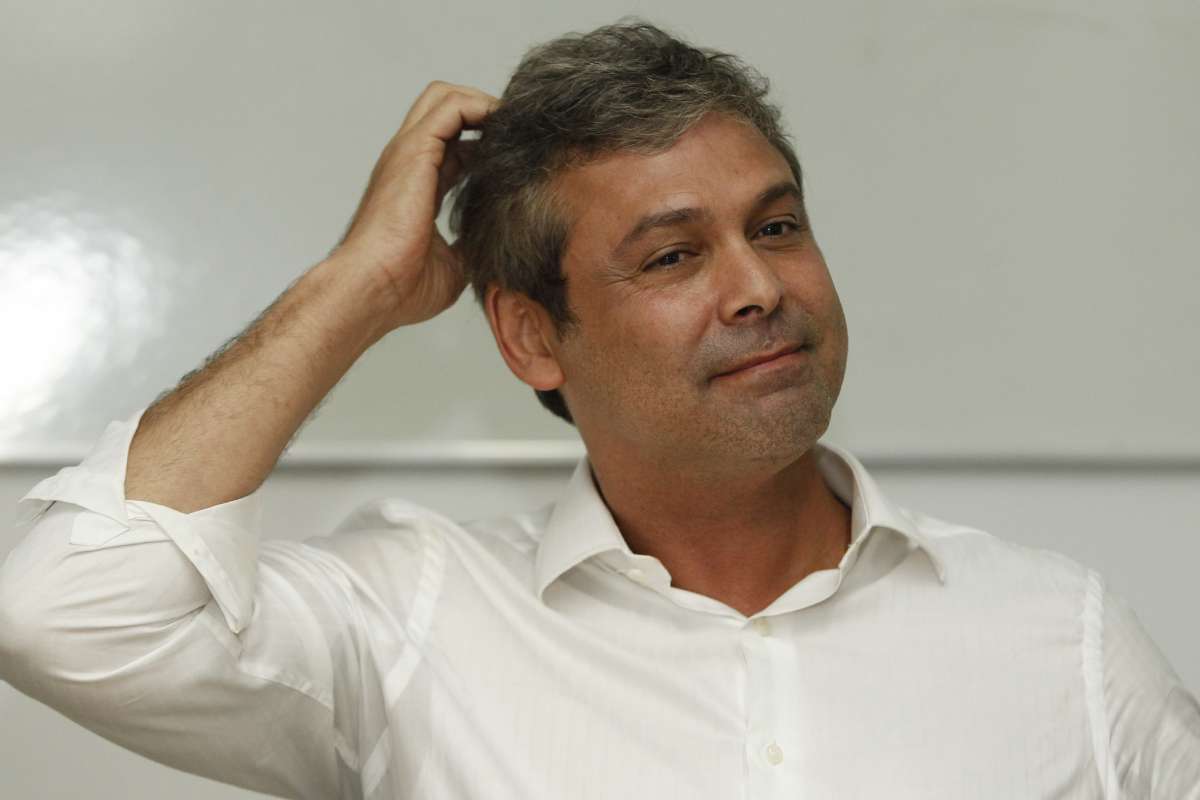 26/09/2018 - Eleição 2018 - Entrevista com o senador Lindbergh Farias, do PT, candidato ao Senado Federal pelo Rio de Janeiro. Foto de Alexandre Brum / Agência O Dia - POLITICA CIDADE ELEIÇÃO VOTO PLEITO GOVERNO ESTADO ADMINISTRAÇÃO PÚBLICA CARGO URNA TSE TRE DEPUTADO FEDERAL SENADO CONGRESSO NACIONAL PARLAMENTAR - Alexandre Brum/arquivo o dia