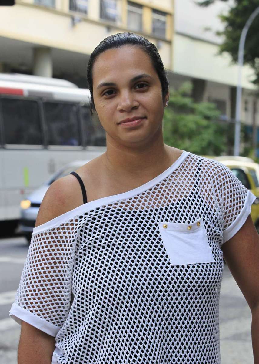 MEIA HORA - Personagens falam sobre se ainda confiam na democracia. Na foto, Willian Loiola,Aut&ocirc;nomo.                                     