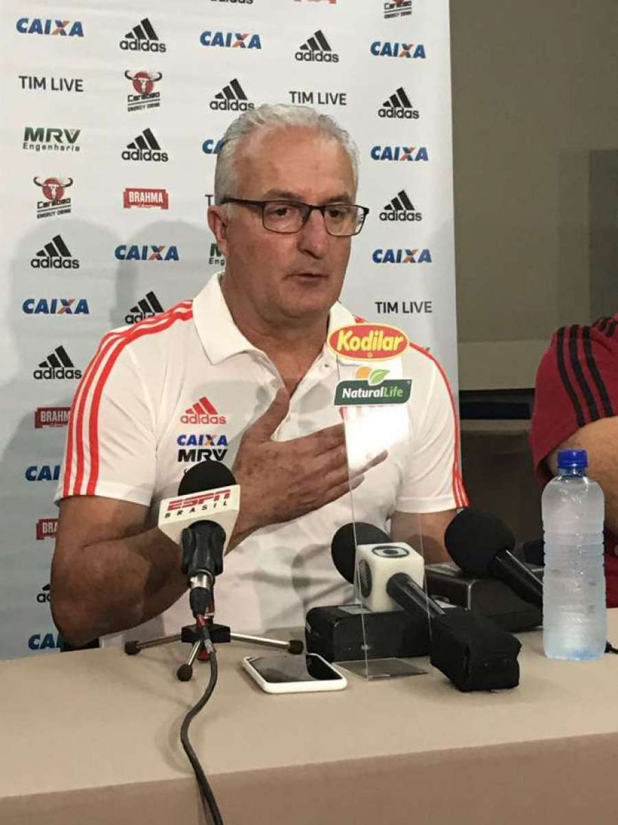 Novo t&eacute;cnico do Flamengo, Dorival J&uacute;nior participa de coletiva em Salvador
