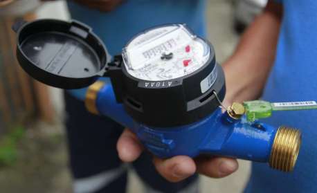 Projeto na Alerj prevê que consumidores possam comprar hidrômetros