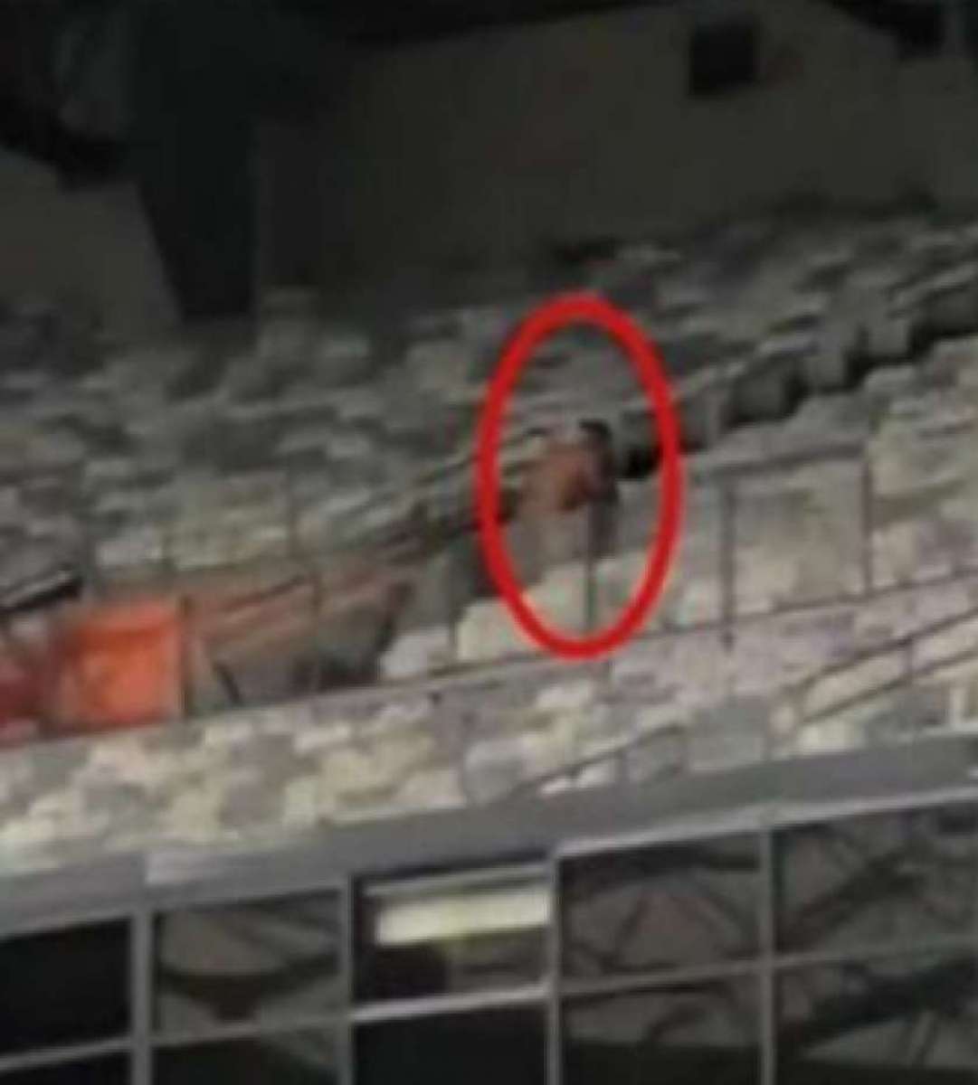 Casal é flagrado fazendo sexo no Mineirão