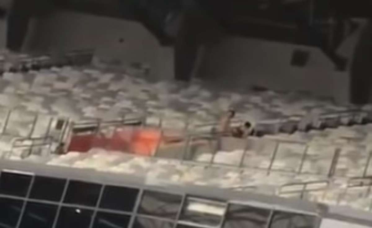 Casal é flagrado fazendo sexo no Mineirão