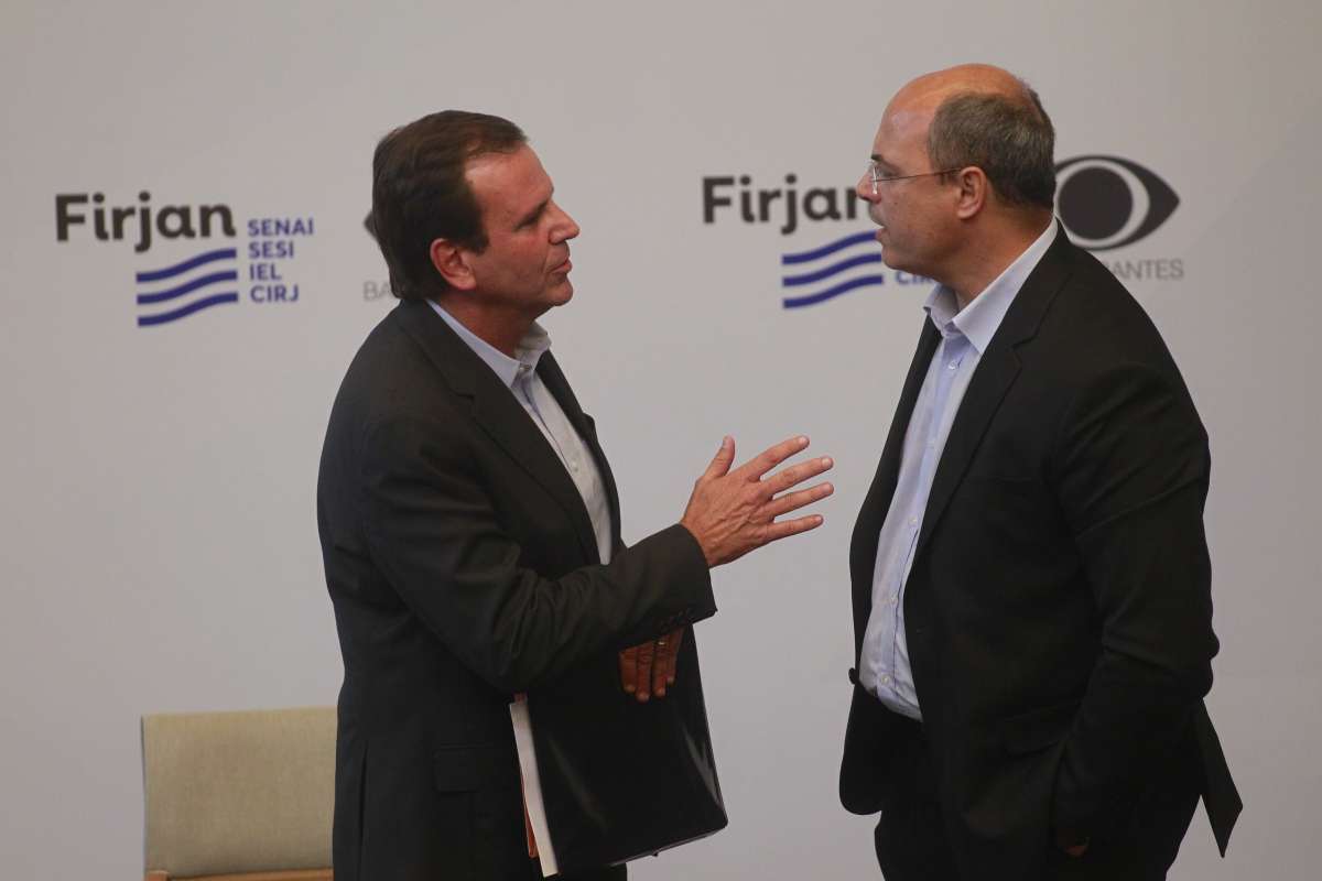 2018-10-11- DEBATE - Debate entre candidatos ao governo do Estado, Eduardo Paes e Wilson Witzel, Casa Firjan, Botafogo Zona Sul do Rio. Foto de Ma&iacute;ra Coelho / Ag&ecirc;ncia O Dia.  Cidade, Pol&iacute;tica, Elei&ccedil;&otilde;es, Governador, Juiz, Firjan, Voto