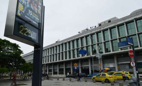 Ministério de Infraestrutura encerra grupo que analisa concessão do Santos Dumont