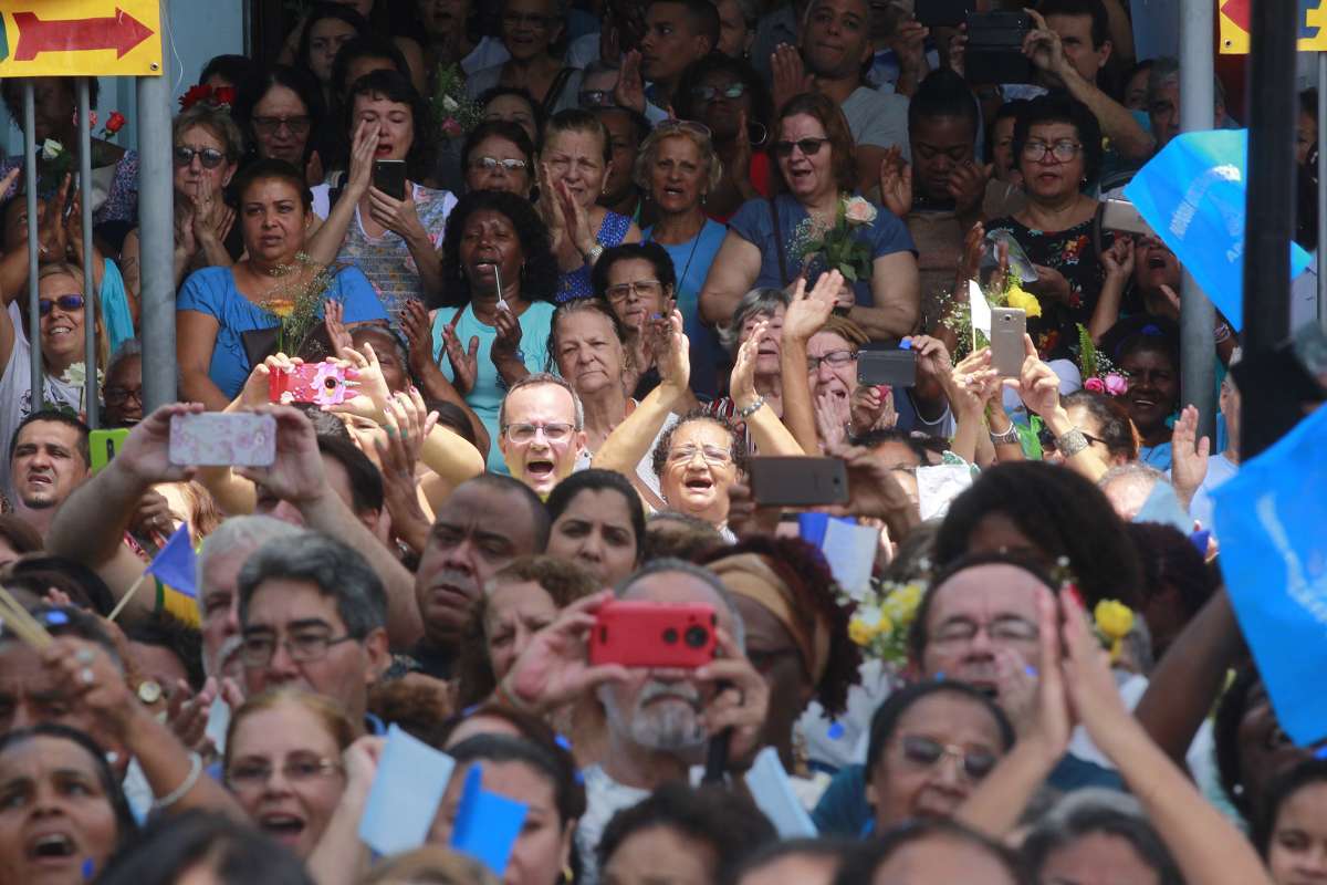 2018-10-12- MIssa em Homenagem a Nossa Senhora Aparecida, Padroeira do Brasil. Foto de Ma&iacute;ra Coelho / Ag&ecirc;ncia O Dia.  Cidade, Missa, F&eacute;, Padroeira, Festa