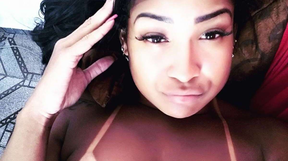 Fernanda Assis morreu nove dias após ser submetida ao procedimento estético nos glúteos e lábios - REPRODUÇÃO FACEBOOK