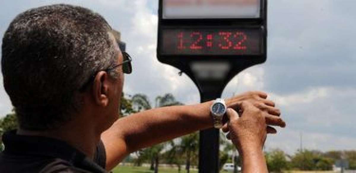 Governo decide manter come&ccedil;o do hor&aacute;rio de ver&atilde;o em 4 de novembro