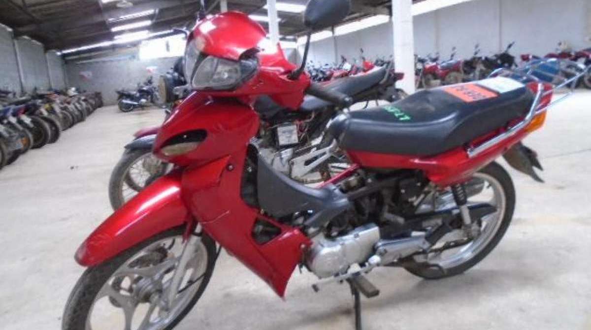 Carros e motos apreendidos serão leiloados com lances iniciais a partir de R$ 272  - Divulgação