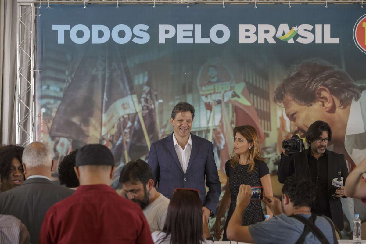 Candidato &agrave; Presid&ecirc;ncia, Fernando Haddad (PT) participou na quarta-feira de encontro com lideran&ccedil;as evang&eacute;licas em S&atilde;o Paulo - Taba Benedicto/Parceiro/Ag&ecirc;ncia O Dia