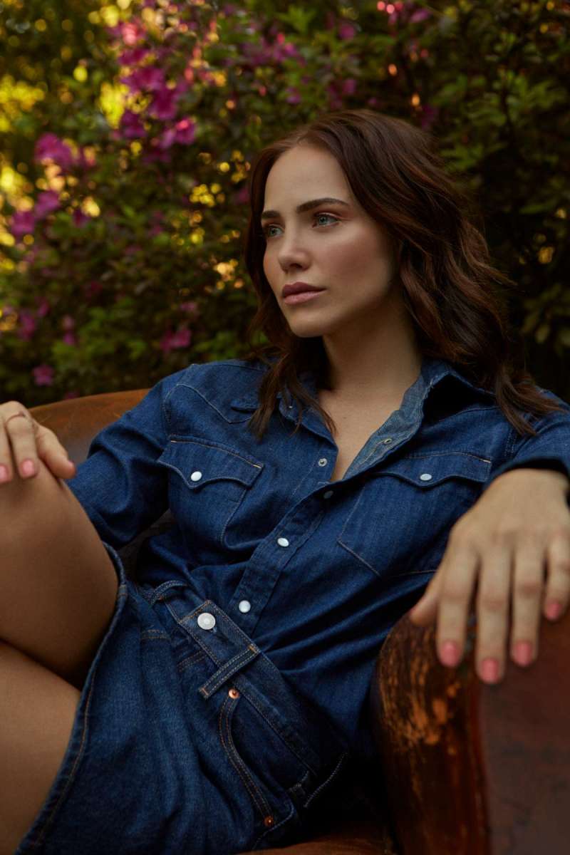 LETICIA COLIN