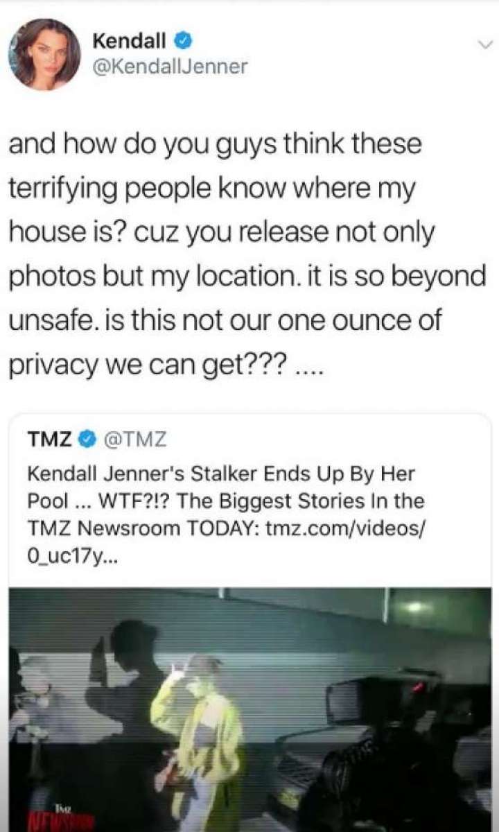 Kendall Jenner critica o programa TMZ por mostrarem exatamente onde a casa dela fica e por a segurança da modelo em risco. 