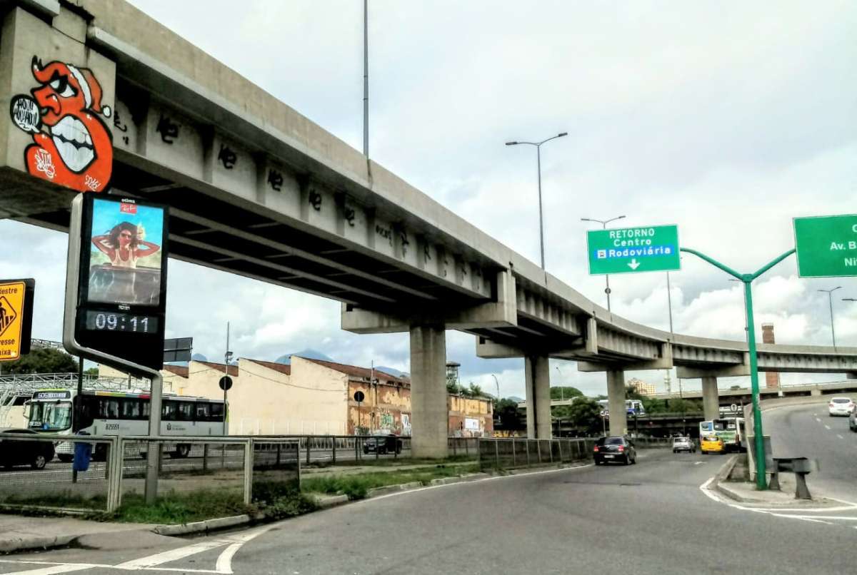 No Rio, rel&oacute;gios espalhados pela cidade tamb&eacute;m foram adiantados automaticamente - Francisco Edson Alves / Ag&ecirc;ncia O DIA