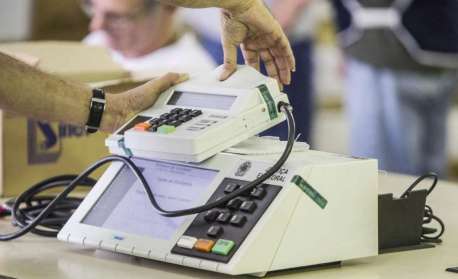 TSE conclui com êxito testes de segurança contra ataques às urnas eletrônicas: 
