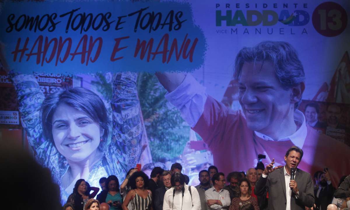 Evento foi feito no teatro da PUC/sP