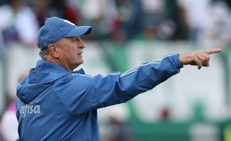 Felipão adota a tática do mistério no Palmeiras