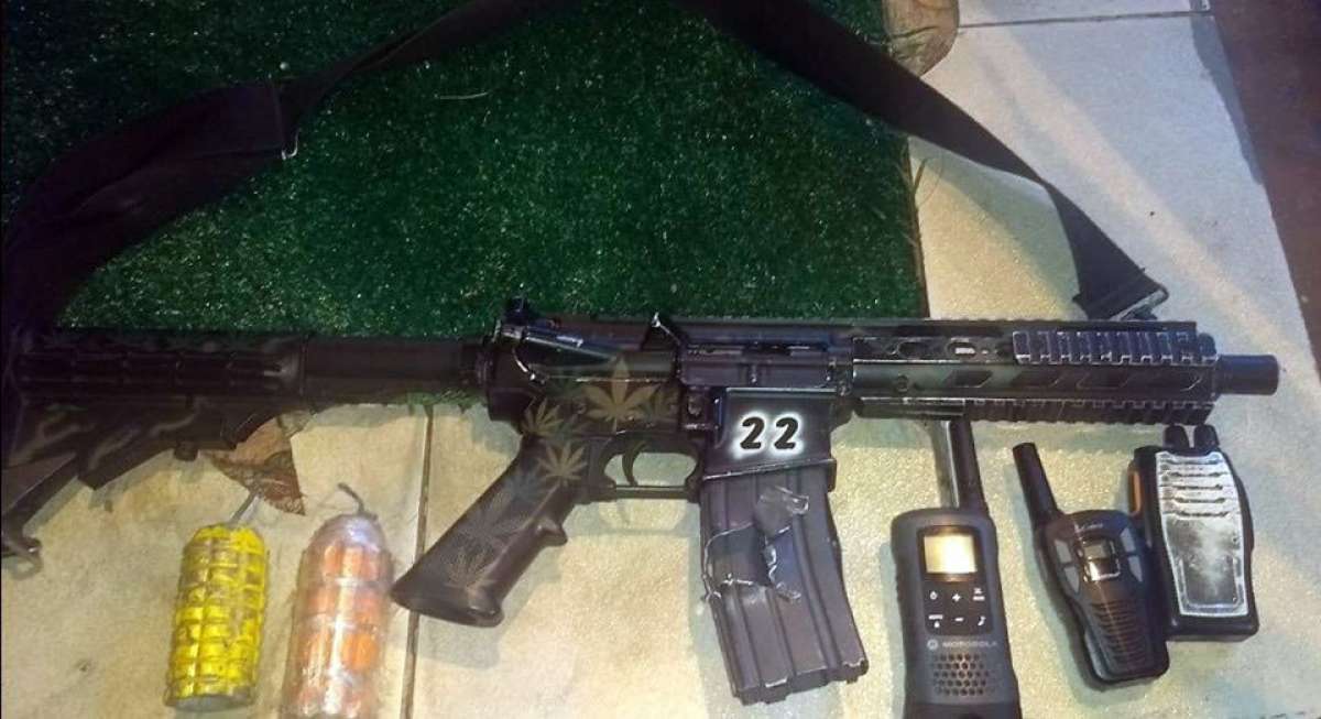 O blindado da corporação foi enviado à comunidade