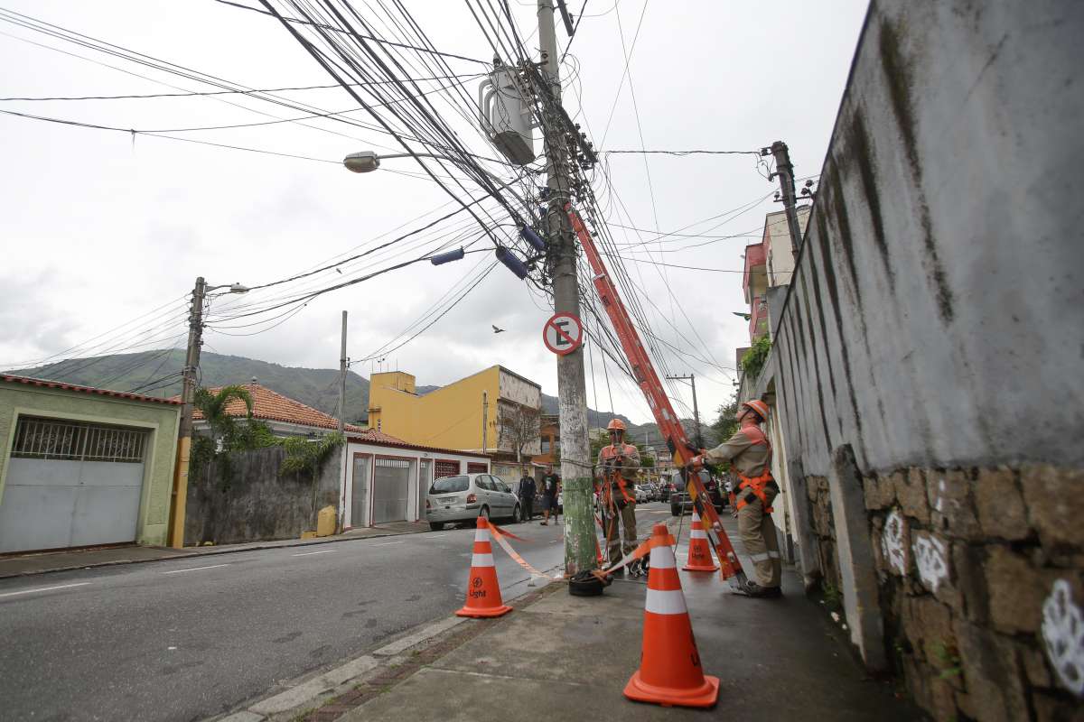 C&acirc;mara Municipal entra com a&ccedil;&atilde;o contra a Light no MP