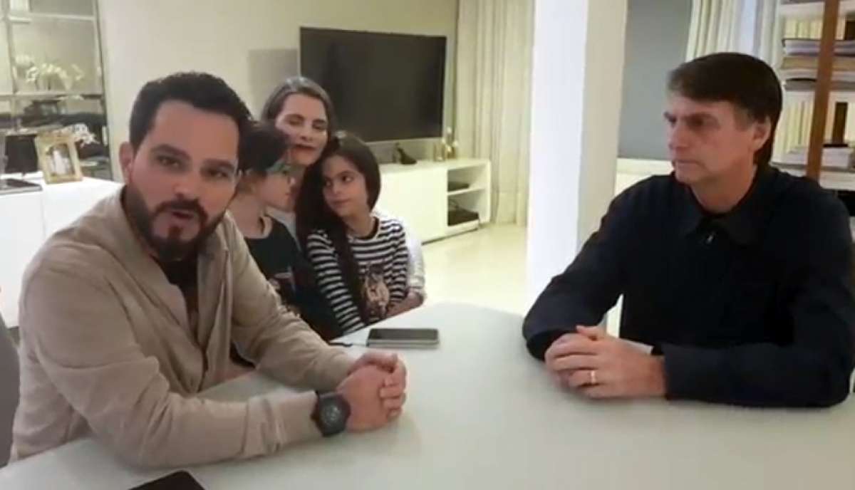 Luciano e a família visitaram o presidenciável nesta sexta