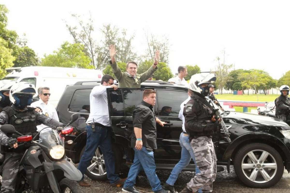 A equipe de segurança de Bolsonaro passará a ter 55 policiais federais - Ag. News