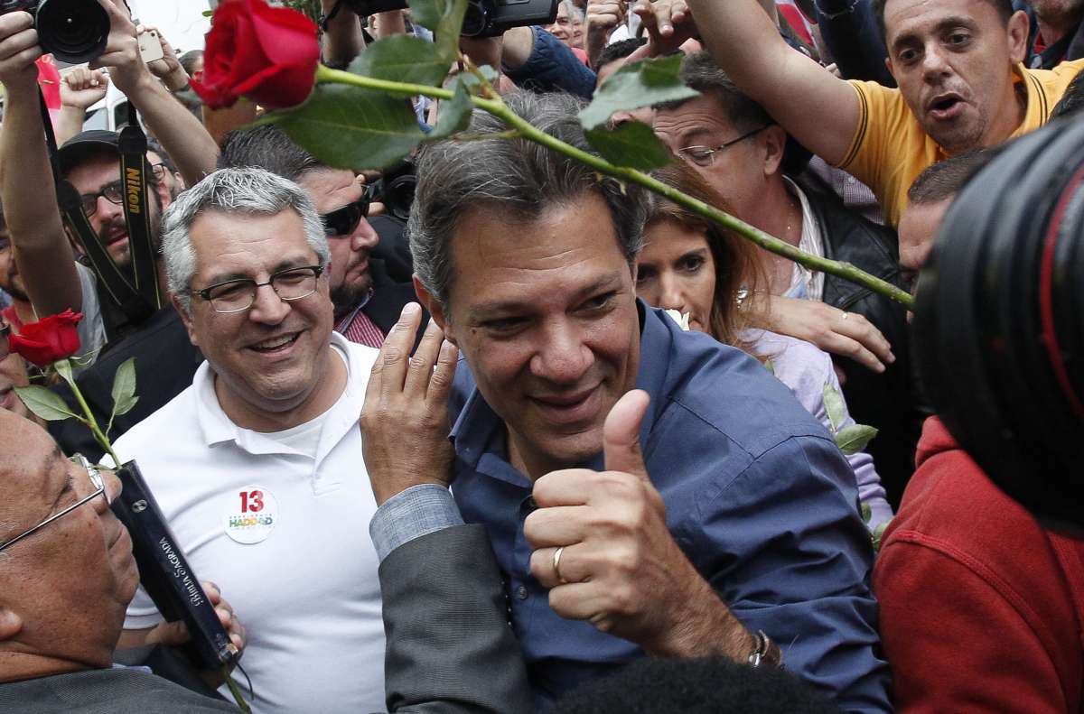 Fernando Haddad vota em São Paulo