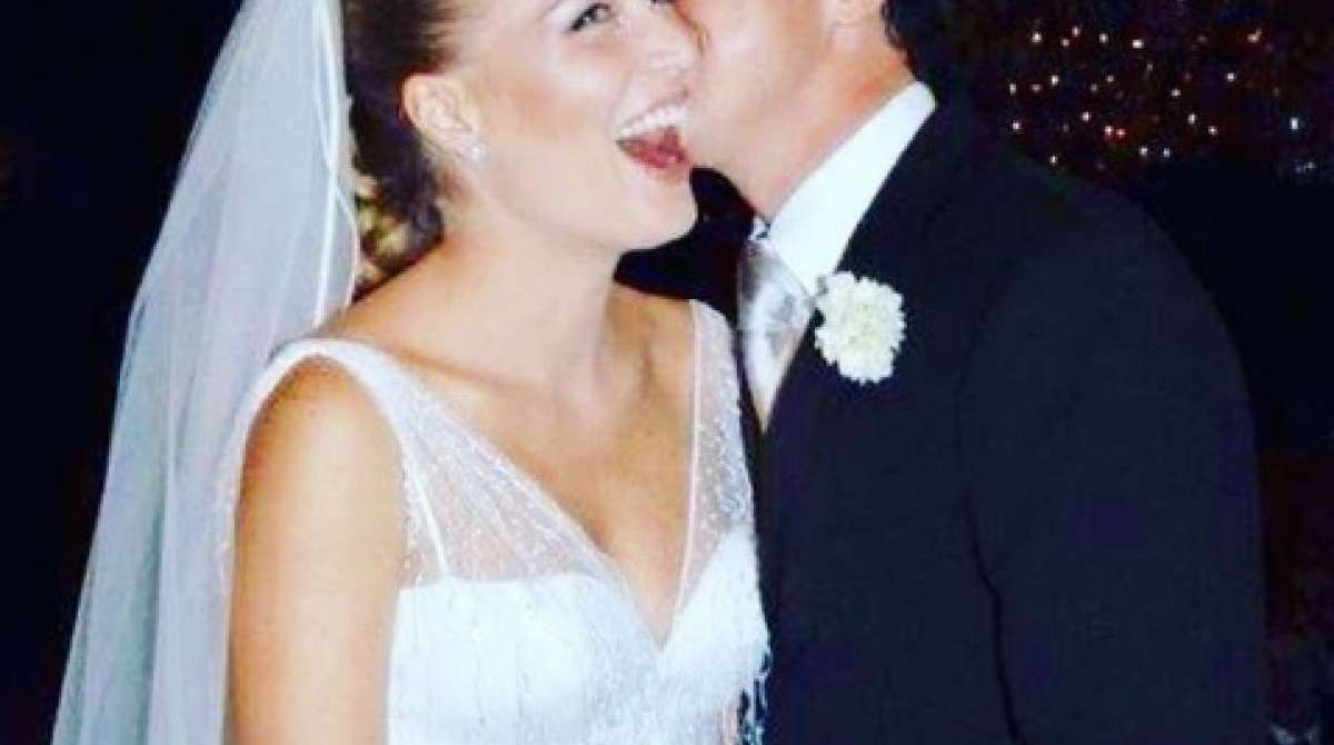 Foto antiga de Ang&eacute;lica e Luciano Huk no casamento