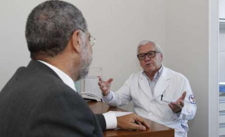 Dados do SUS mostram que as mulheres buscam mais atendimento médico que os homens