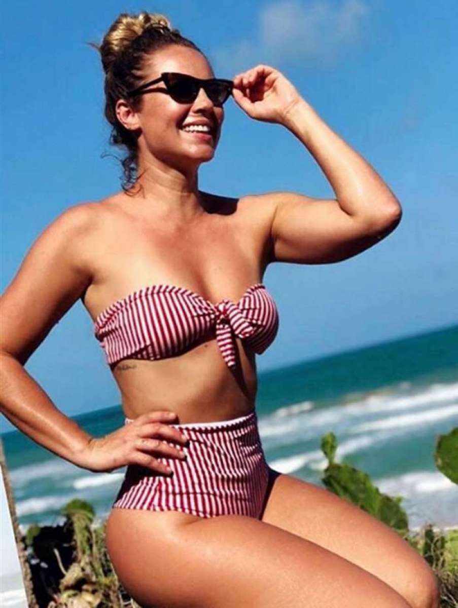 Paola Oliveira Bikini