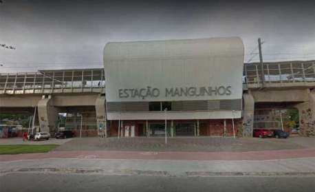 Tiroteio termina com vítima baleada em Manguinhos