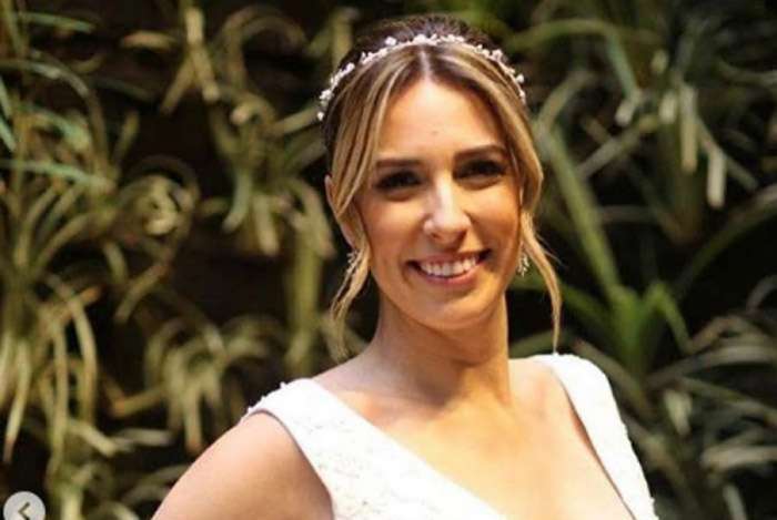 Natasha Dantas escolheu um vestido assinado pela estilista Maria Mendes para seu segundo casamento com William Bonner - Georgeana Godinho / Reprodução Instagram