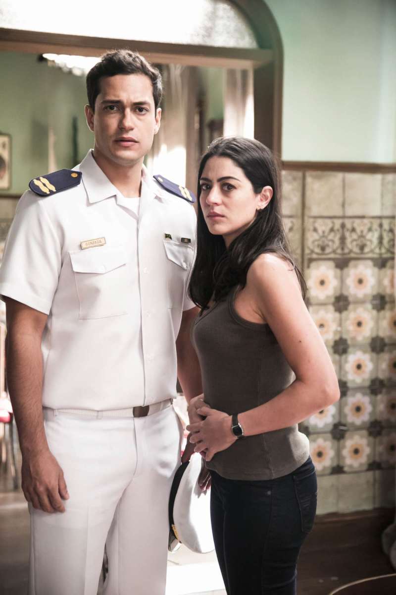 Mateus (Raphael Vianna) e Waleska (Carol Castro): pais do bebê - João Miguel Júnior/TV Globo