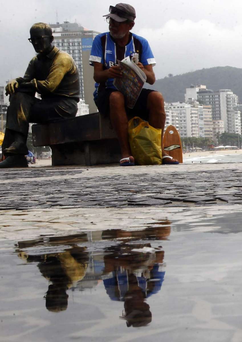Tempo muda no Rio nesta sexta-feira, após calorão e dia de praias cheias na Zona Sul 