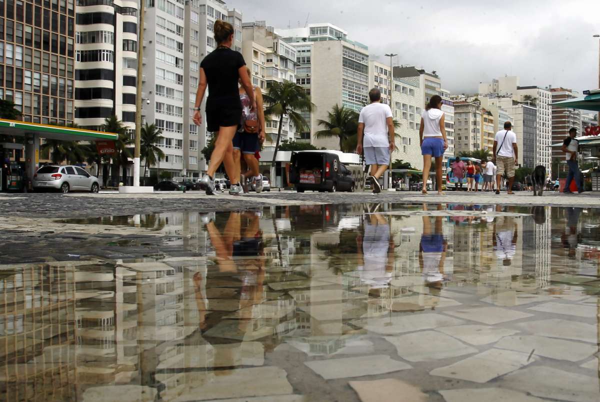 Tempo muda no Rio nesta sexta-feira, após calorão e dia de praias cheias na Zona Sul 