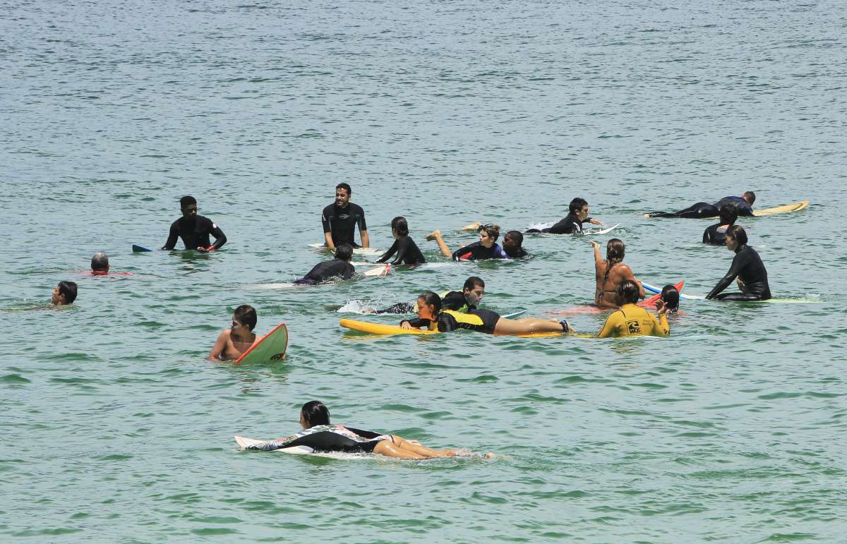 Dia de sol calor praias cheias e turistas na Zona Sul.Na foto,Arpoador.               Estefan Radovicz / Ag&ecirc;ncia O Dia                             CIDADE,RIO,LAZER,PRAIS