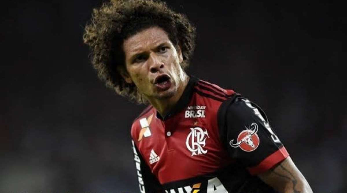 Torcedores do Flamengo fazem memes para comemorar vitória