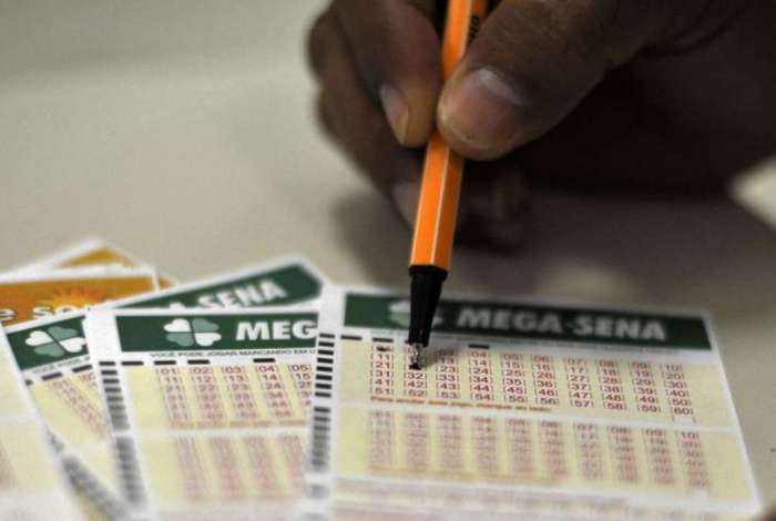 Mega-Sena vai sortear R$ 43,5 milhões de reais na quinta-feira, 21