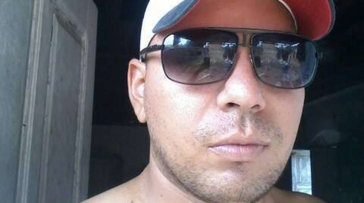 Vinícius Chagas Maciel foi espancado e enforcado por moradores da cidade de San Julián, na Bolívia - Reprodução Facebook
