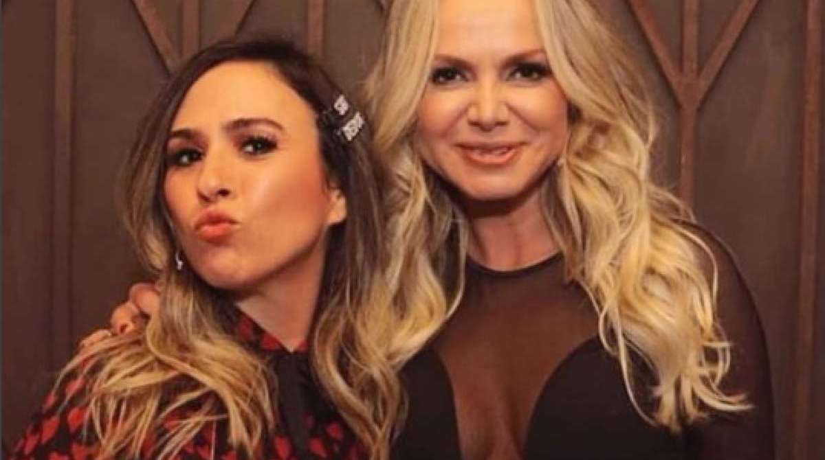 Eliana foi a entrevistada do programa Lady Night, de Tat&aacute; Werneck