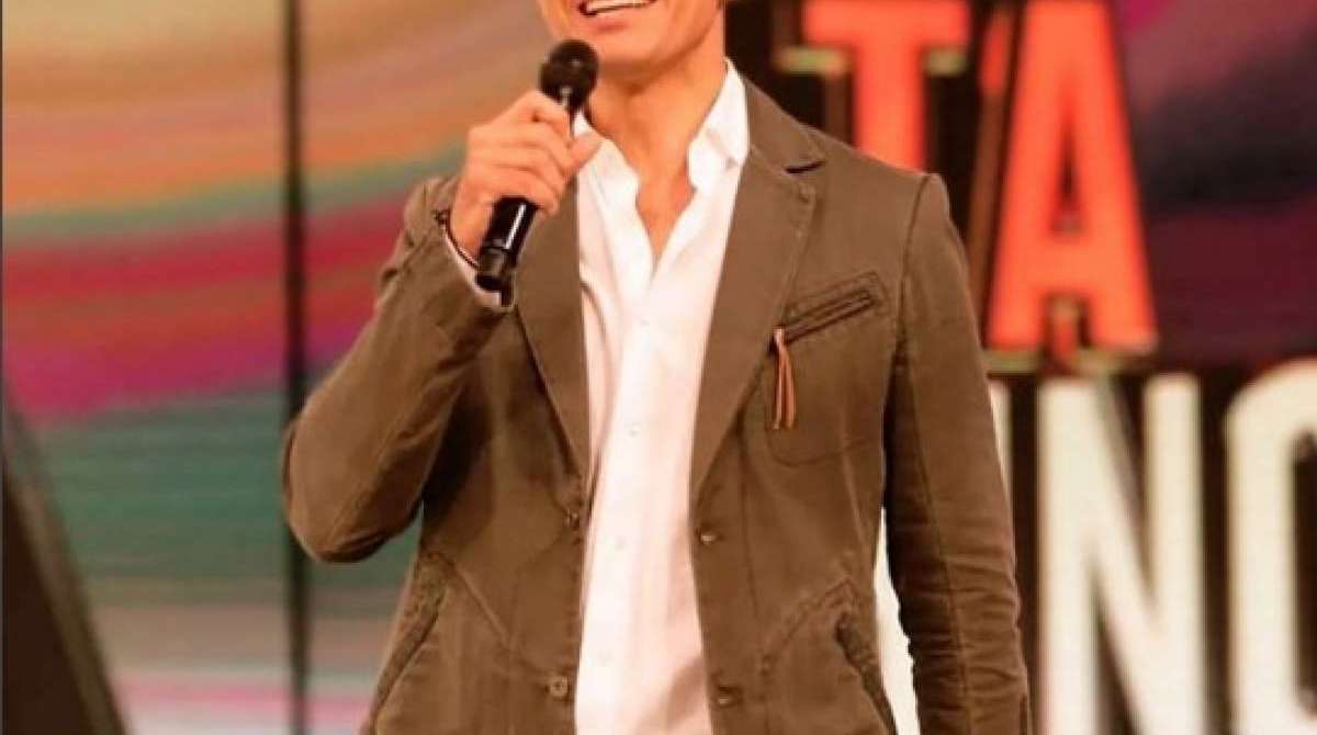 Otaviano Costa estará no comando do programa