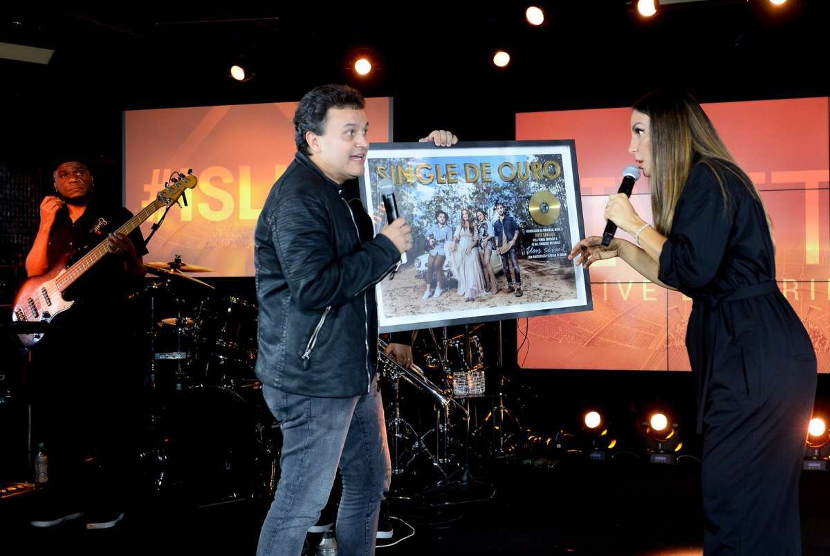 Nicholas Arashiro, Ivete Sangalo e Maisa Silva