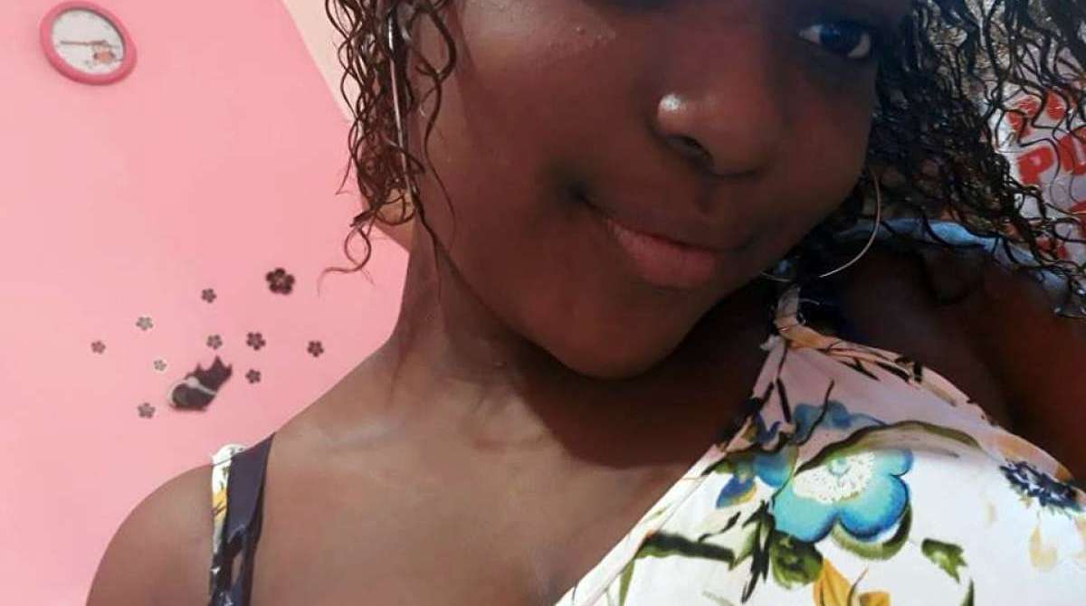 Alicy foi atingida por um tiro no rosto