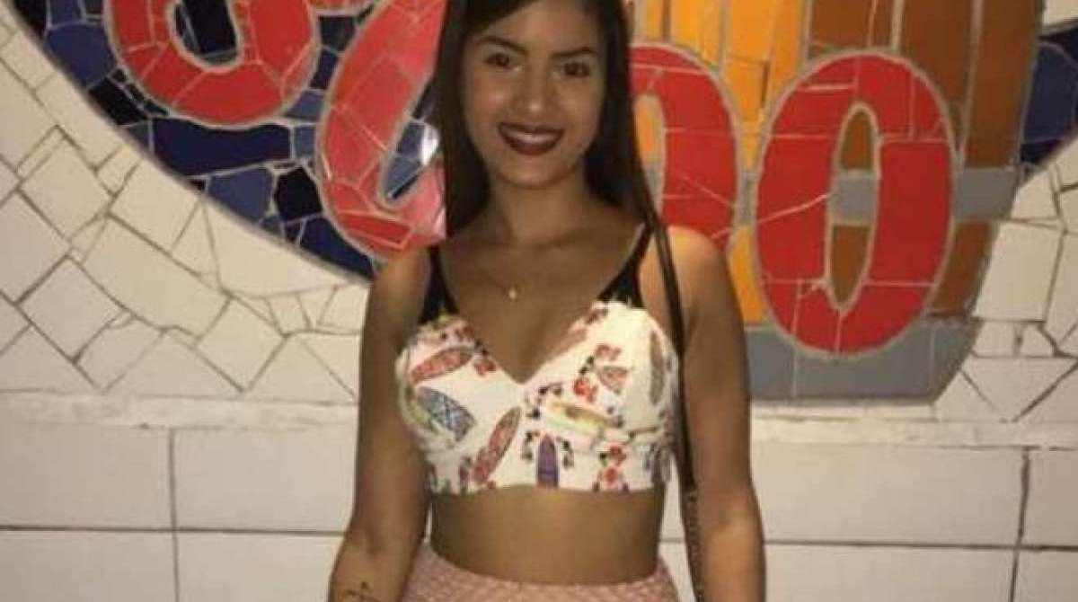 Pammela Rosane teria sido baleada por um tiro acidental em um baile funk - Reprodução/ Facebook