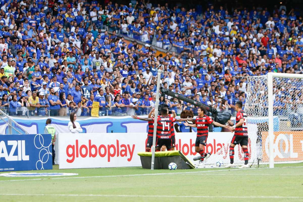 1-25-8--20 - AG&Ecirc;NCIA DE NOT&icirc;CIAS - PARCEIRO - Cruzeiro x Flamengo - Gol de Everton Ribeiro do Flamengo - Partida  v&aacute;lida pela 37&ordf; rodada do Campeonato Brasileiro 2018 , realizado no est&aacute;dio Mineir&atilde;o, em Belo Horizonte, na tarde deste domingo 25 - Foto: Felipe Correia/Parceiro/Ag&ecirc;ncia O Dia